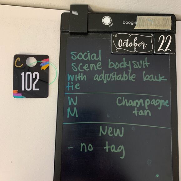 Social Scene Bodysuit Womens M Medium Champagne Tan Open Tie Back Snap Buttons - Picture 9 of 10